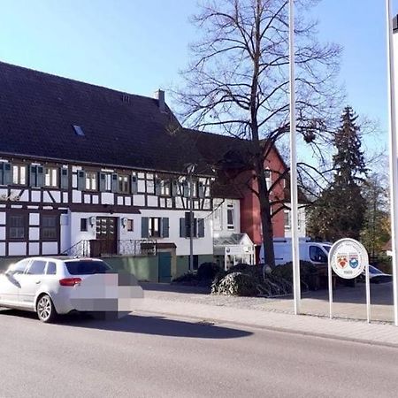Gasthaus Roessle 布雷茨费尔德 外观 照片